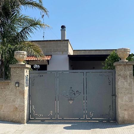 Dimora Degli Agrumi Villa Torre Lapillo Exterior foto